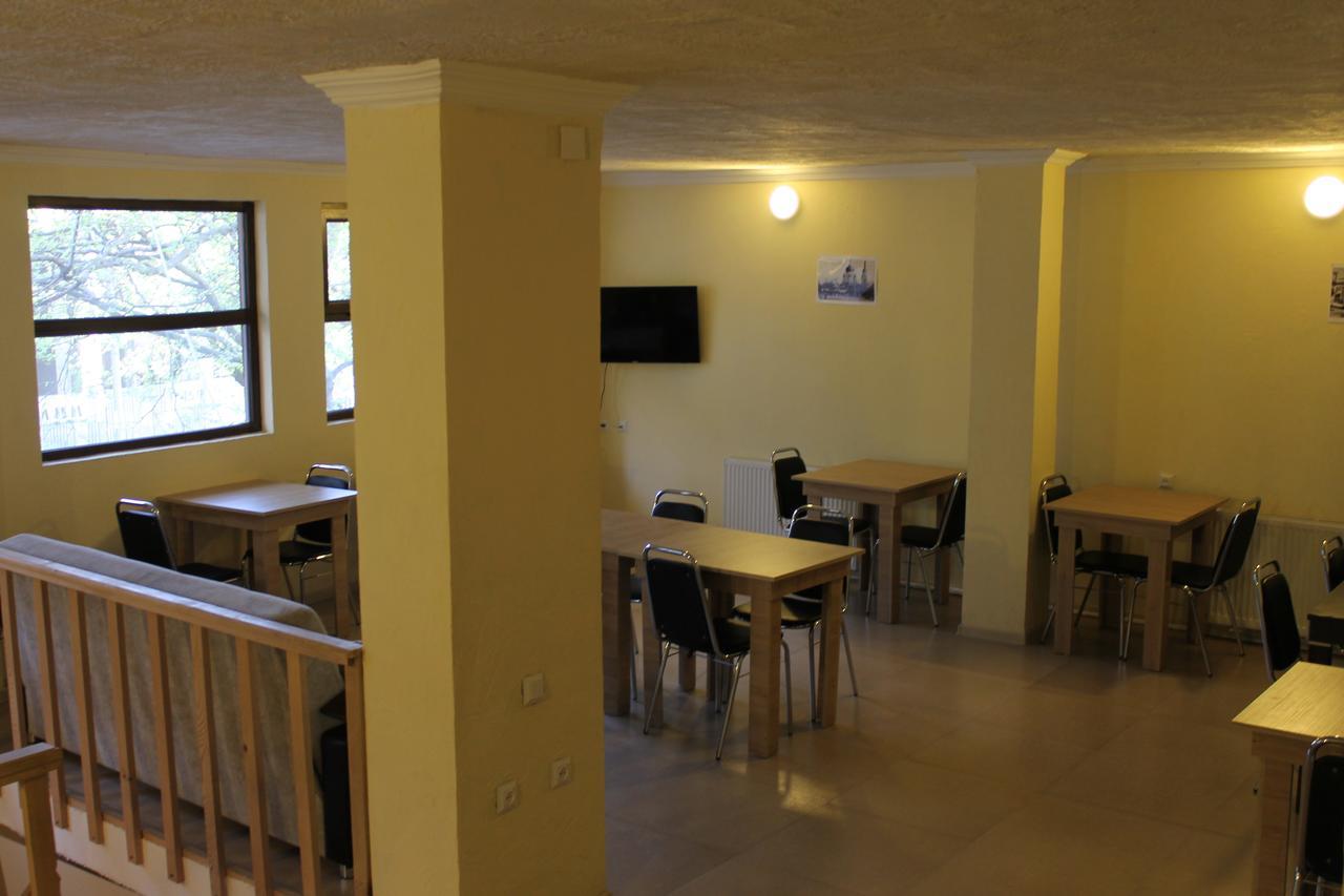 באטומי Hotel Lim מראה חיצוני תמונה