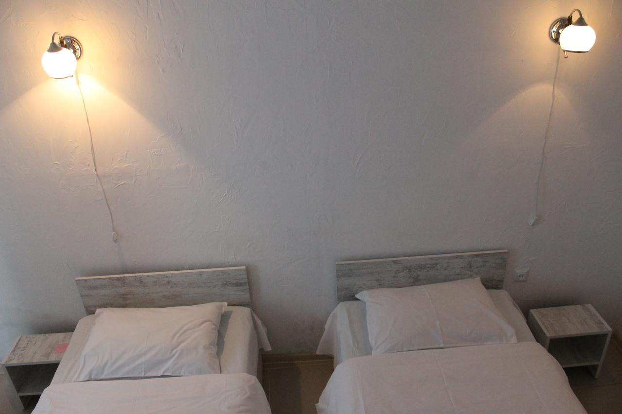 באטומי Hotel Lim מראה חיצוני תמונה