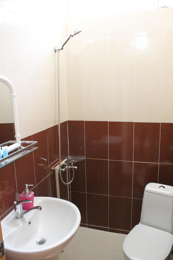 באטומי Hotel Lim מראה חיצוני תמונה